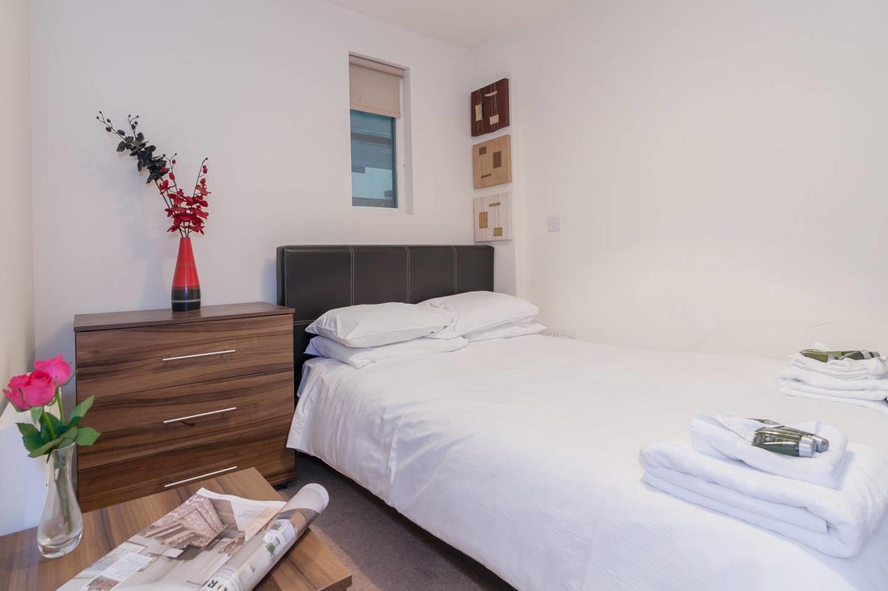 Apartment ​ Fantastic 1 Bedroom 5 Mins Walk From Centre *
